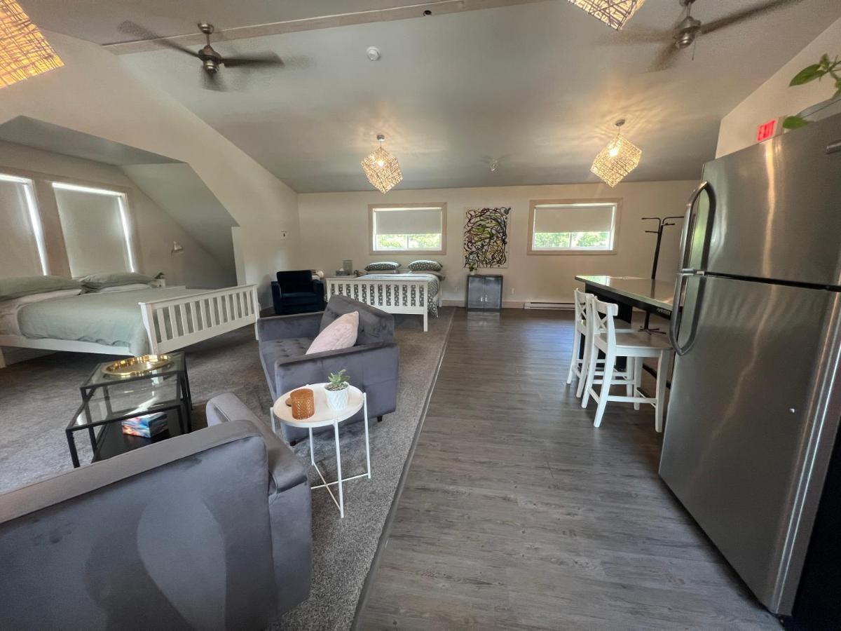 Fieldstone Guesthouse Clearwater Extérieur photo